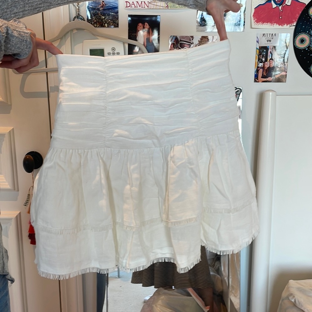 Hello Molly white skirt, ruched in back